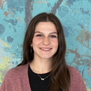 Headshot of Claire L., clinical intern at Aris Clinic.